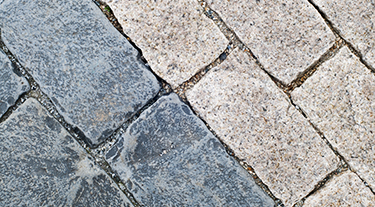 Driveway Cubes, Cobbles & Pavers