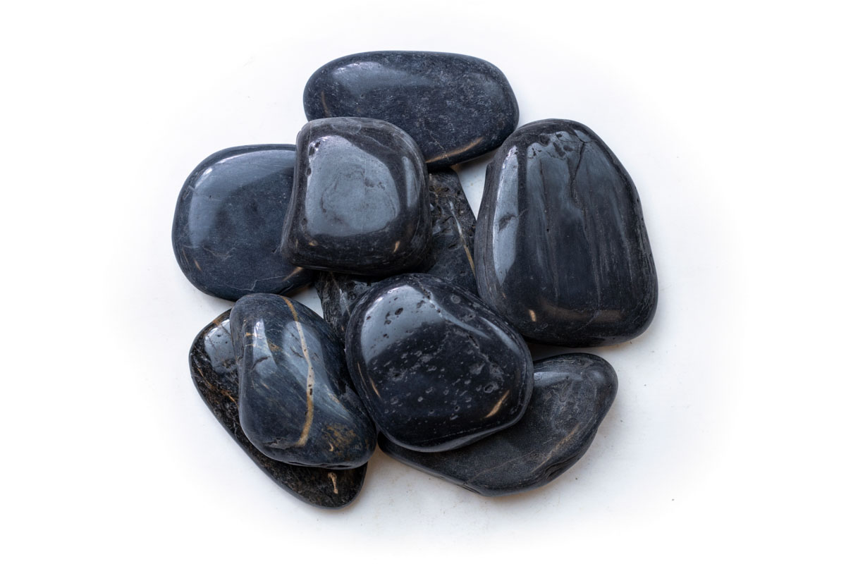 KURO BLACK HIGH POLISH PEBBLES