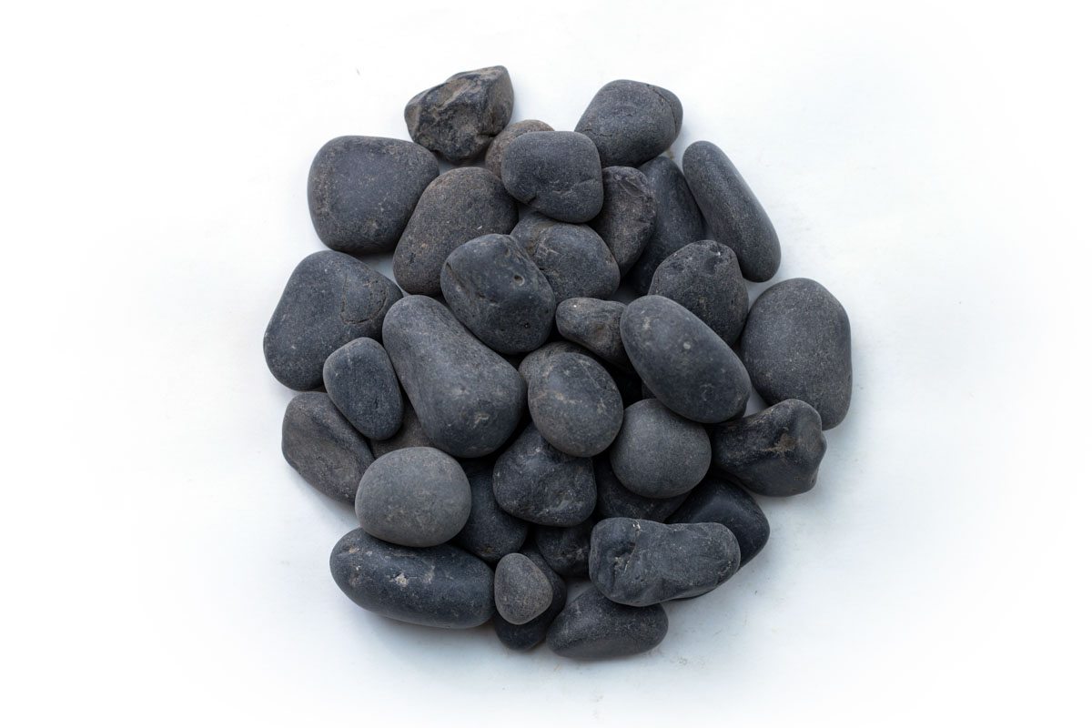 BLACK AQUA COVE PEBBLES