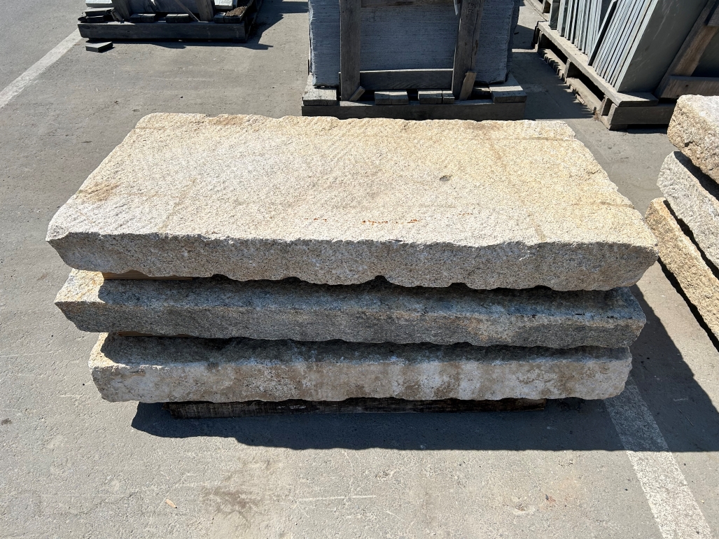 TANJORE GRANITE STEPS