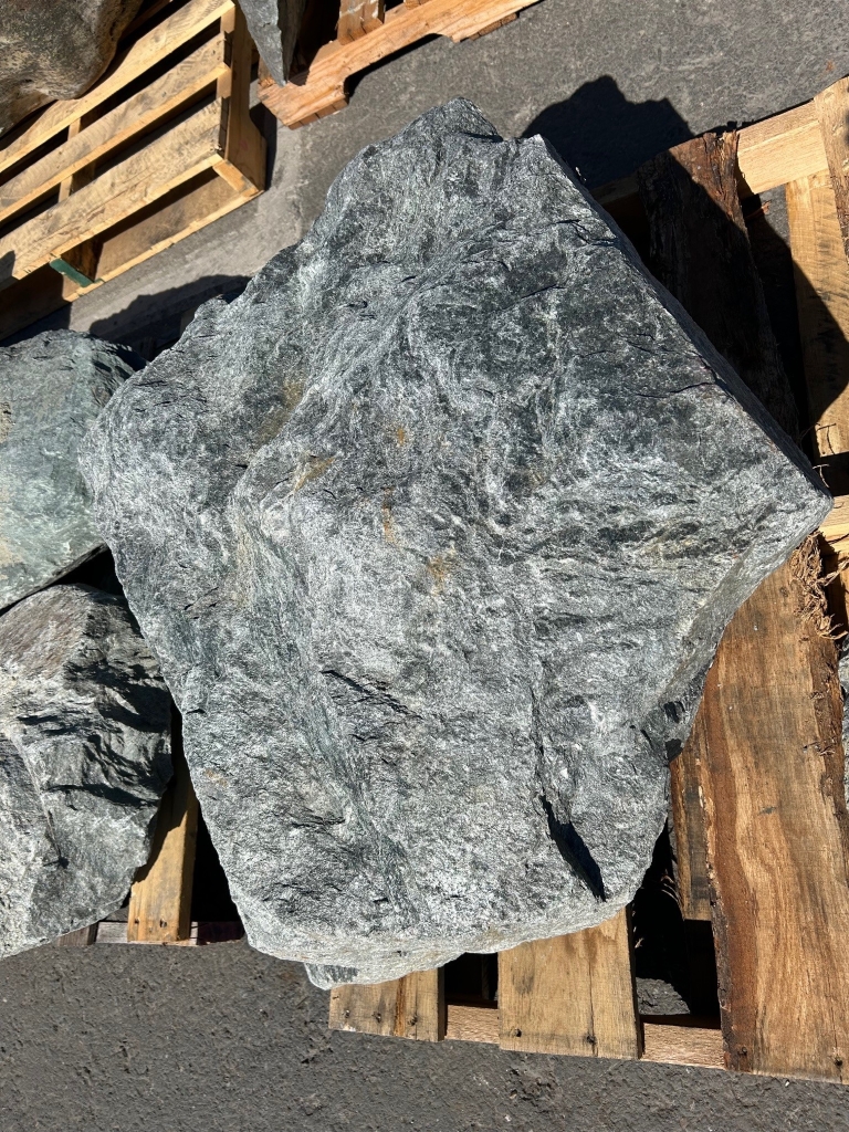WOODMONT BOULDERS