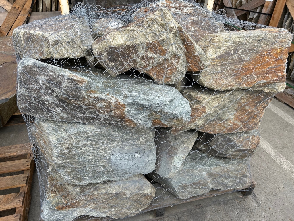 WOODMONT DRYSTACK
