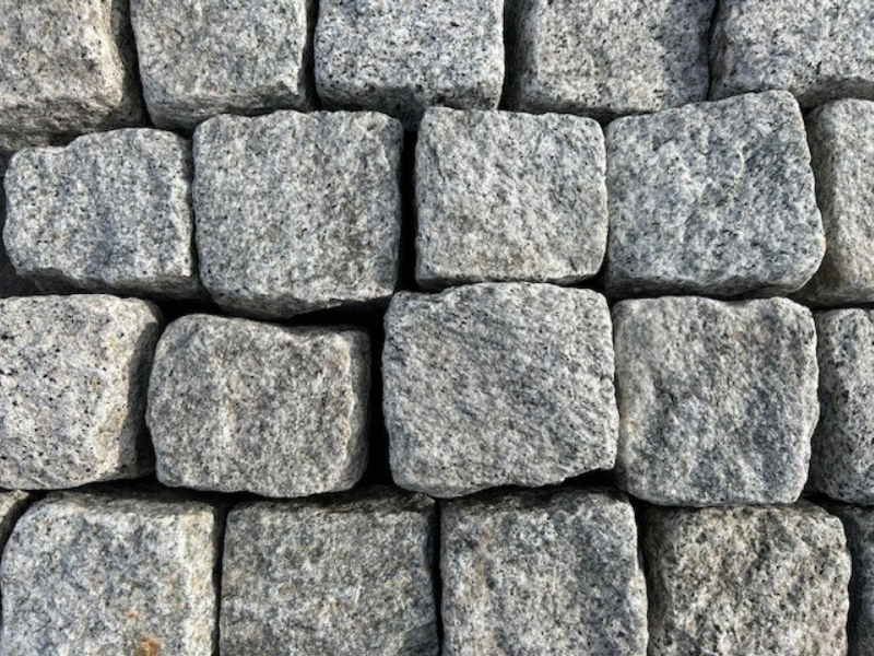 COOL GREY GRANITE COBBLES